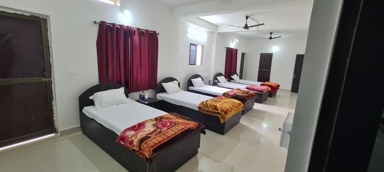 Gaurav Guest House Bodh-Gajá Kültér fotó